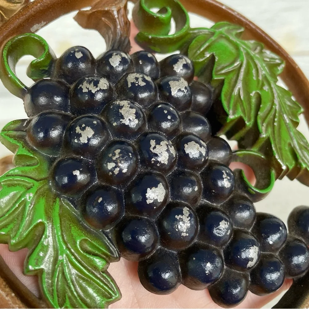 Vintage 1975 Sexton Metal Fruit Wall Decor